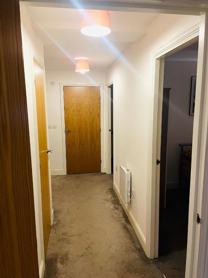 #0509 Two Bedroom Serviced Apartment- Free Parking Derby Ngoại thất bức ảnh